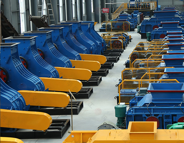 建筑垃圾粉碎總堵機？雙級無篩底粉碎機如何解決這一難題？